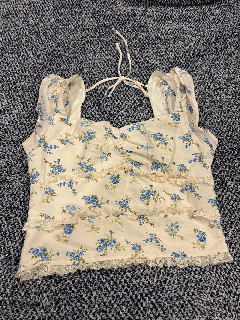 Kirious - Floral Lace-Trim Cream Tank shirt with Blue Blooms - large